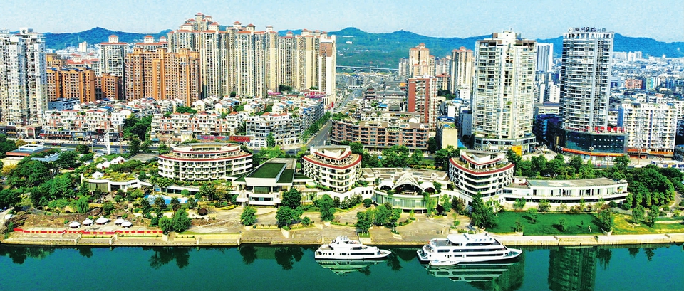 南充城市人口_70年 从 袖珍城市 到区域性中心城市